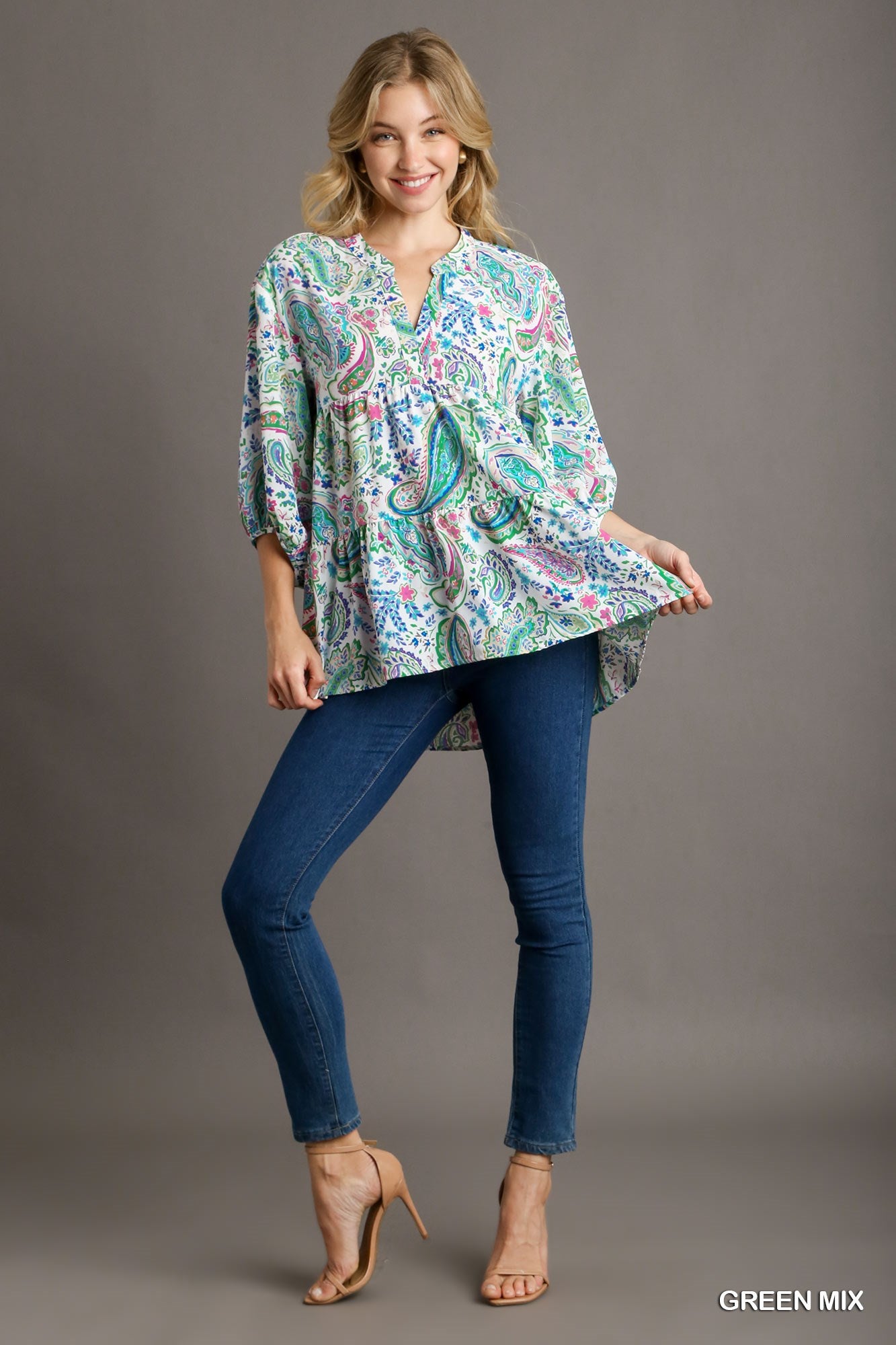UMGEE BLUE FLORAL TOP PLUS
