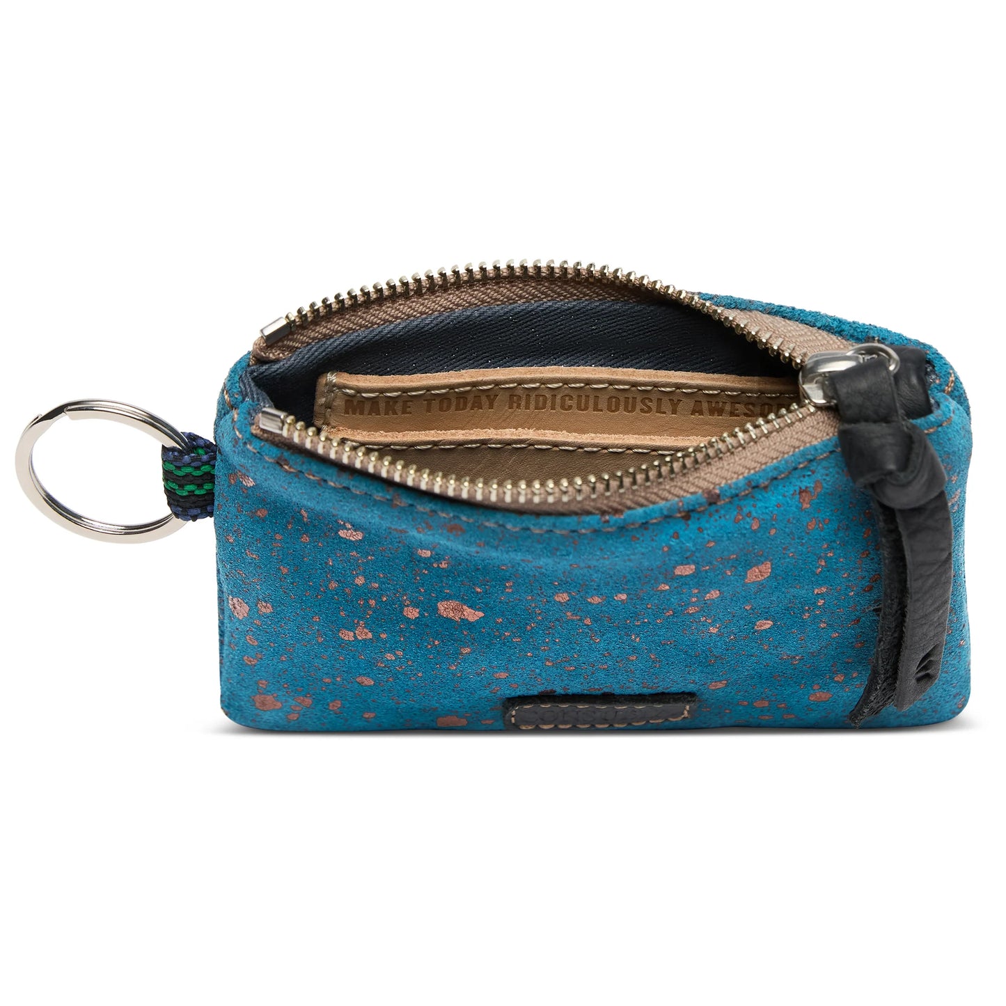 Consuela Pouch, Nilo